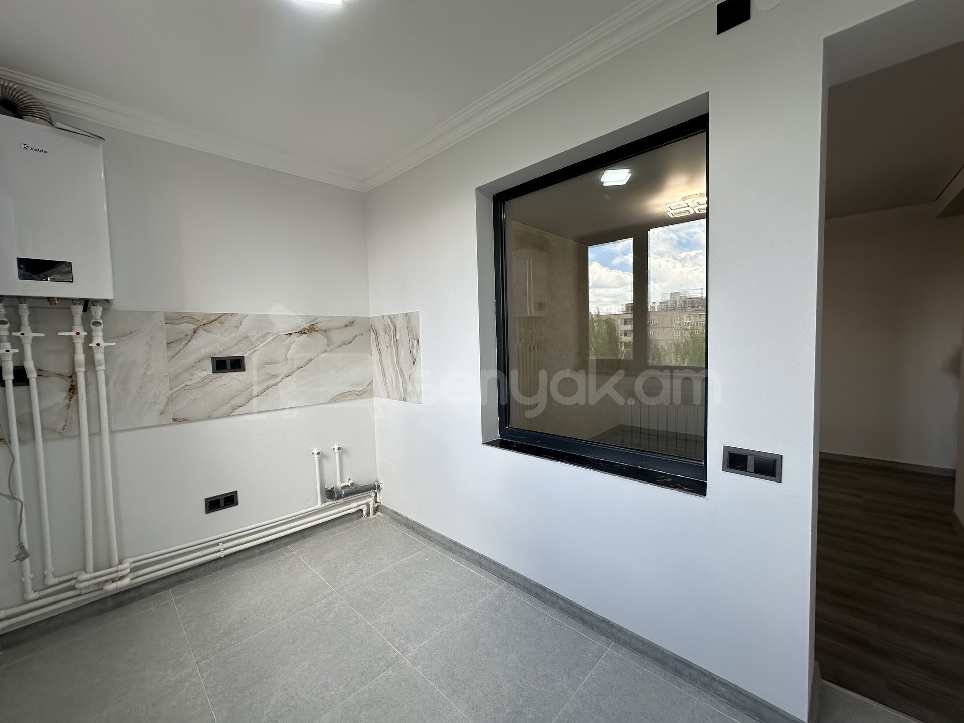 2 Սենյականոց Բնակարան, 37քմ, 8/9 հարկ, Կապիտալ Վերանորոգված