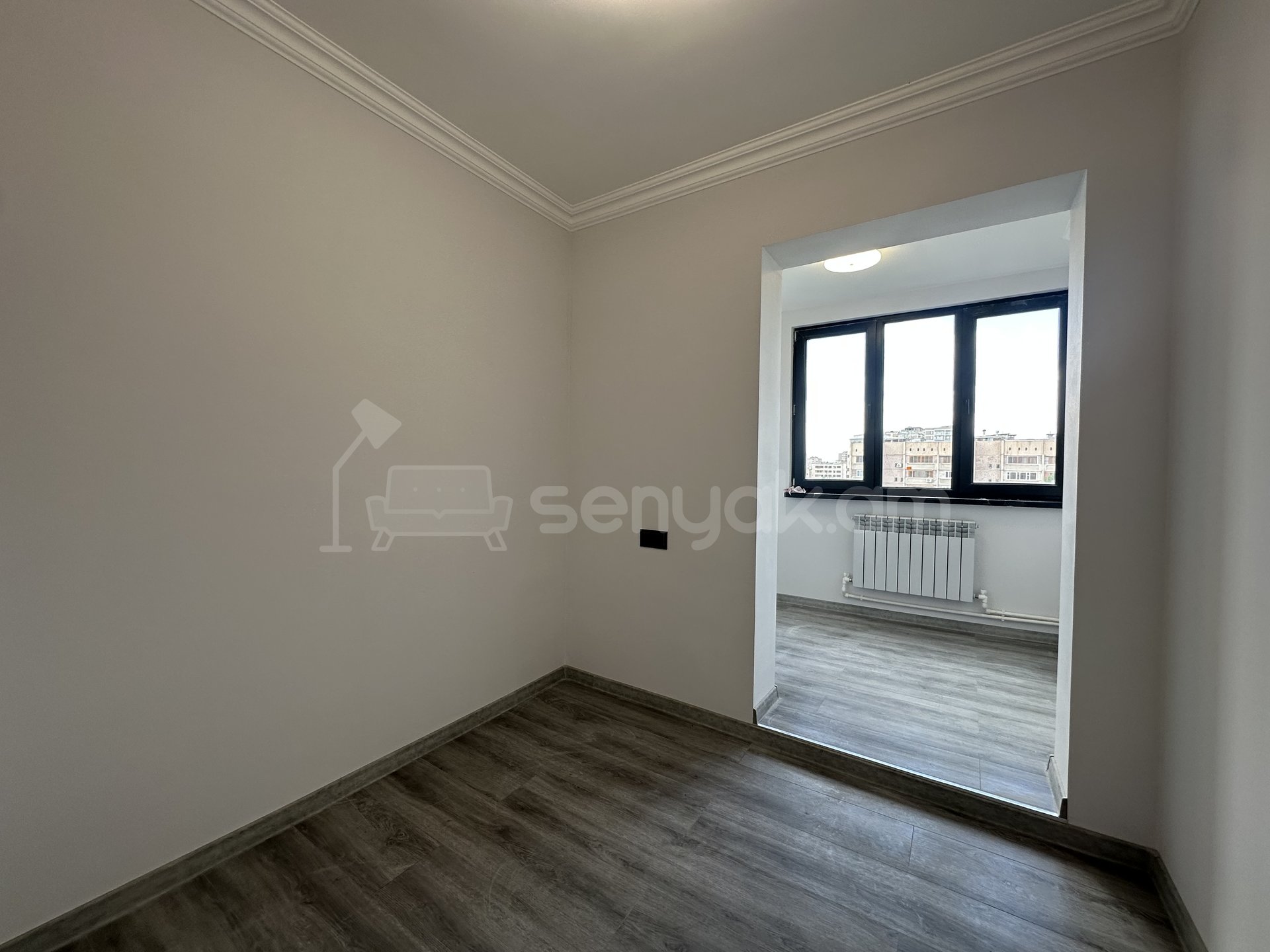 2 Սենյականոց Բնակարան, 37քմ, 8/9 հարկ, Կապիտալ Վերանորոգված