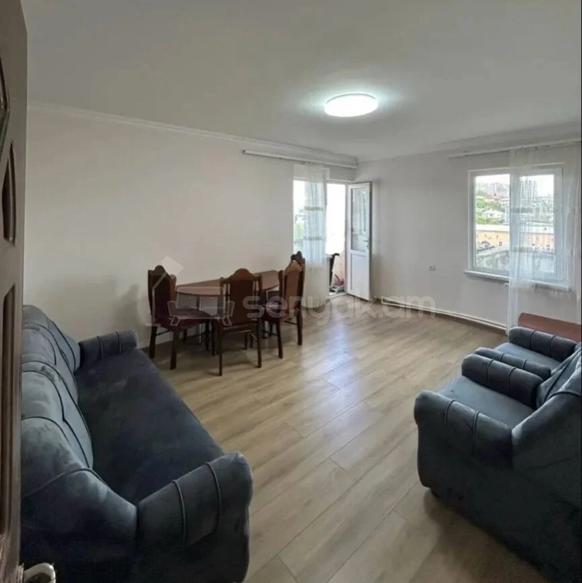 3 Սենյականոց Բնակարան, 80քմ, 14/16 հարկ, Կոսմետիկ Վերանորոգված, Մասամբ Կահավորված
