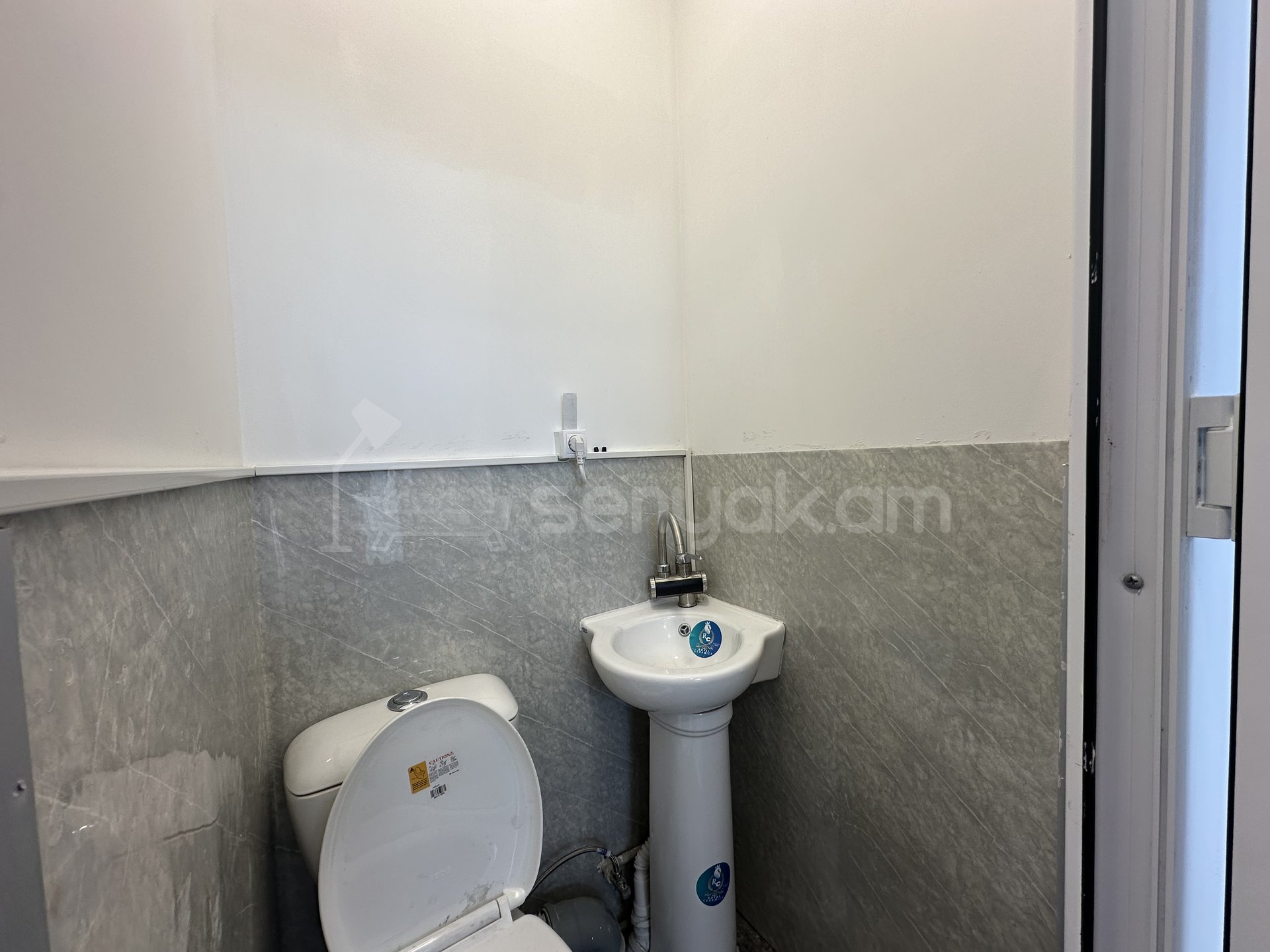 Առևտրի Տարածք, 35քմ, Կապիտալ Վերանորոգված