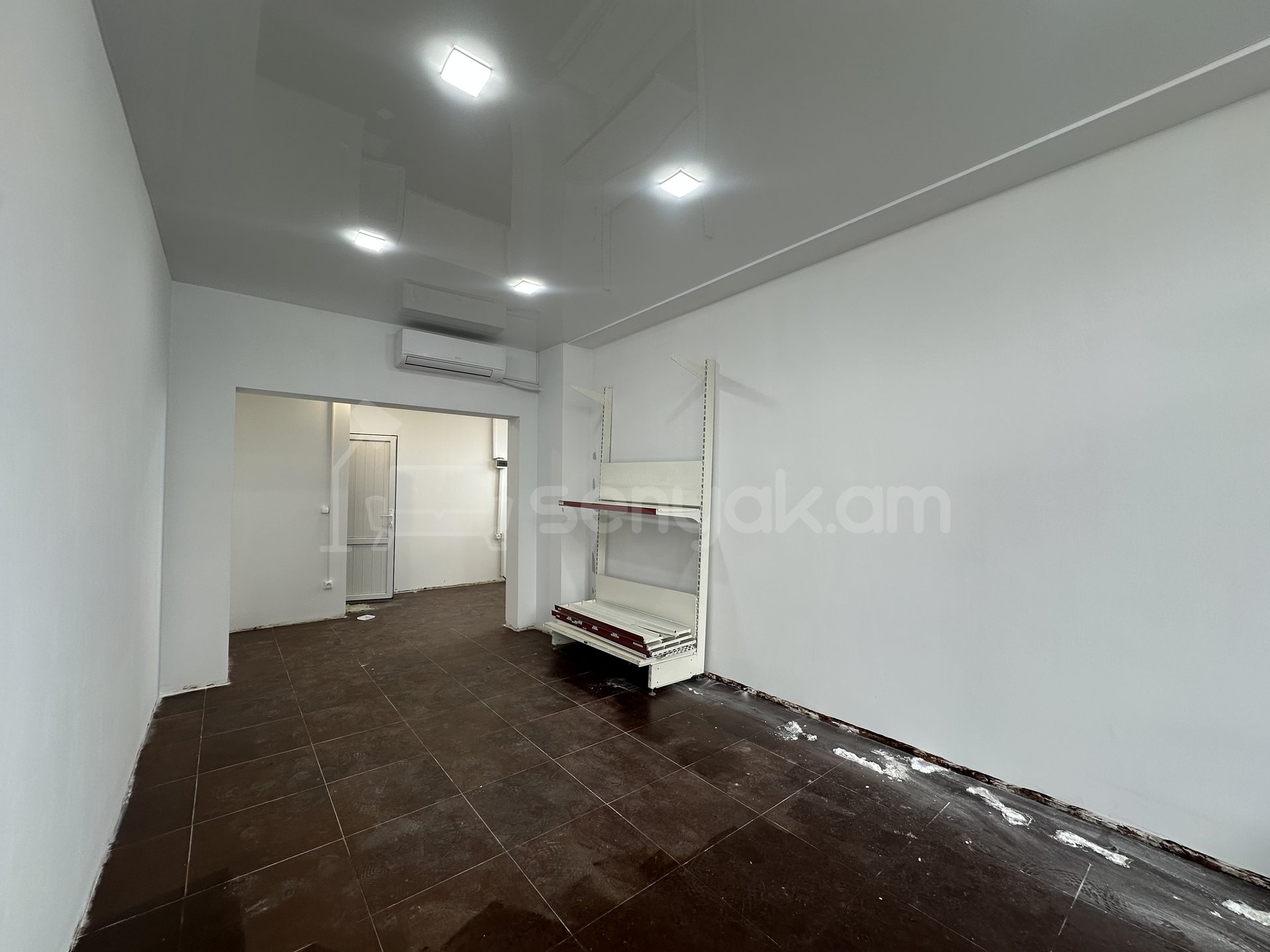 Առևտրի Տարածք, 35քմ, Կապիտալ Վերանորոգված