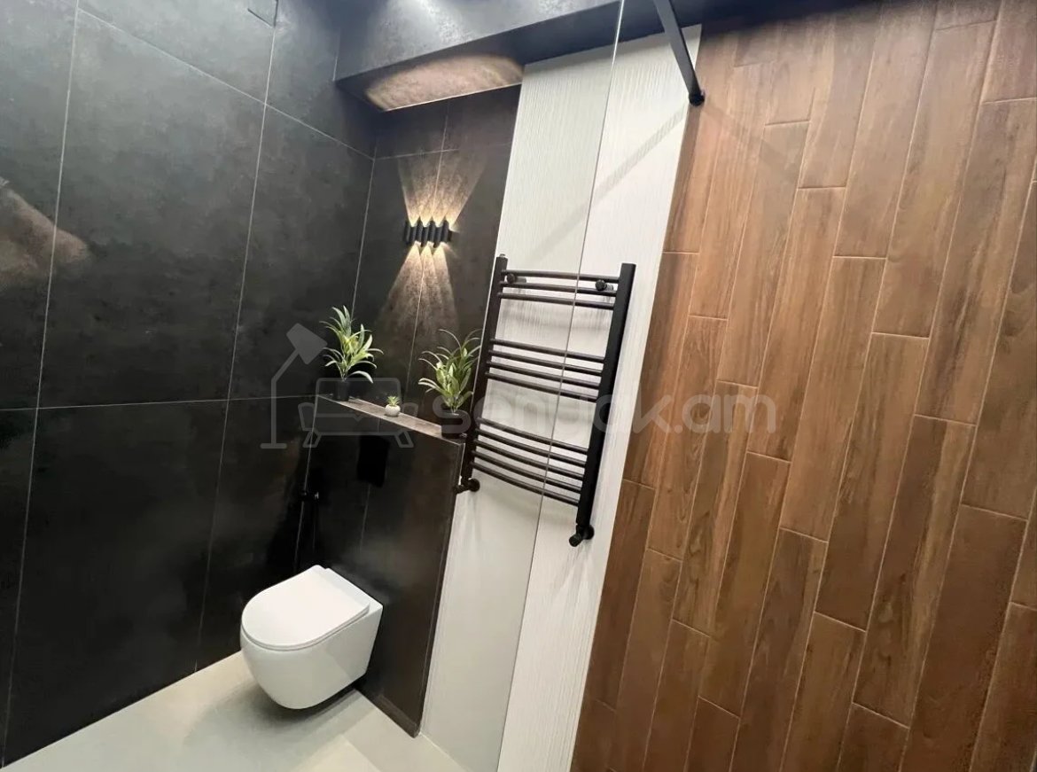3 Սենյականոց Բնակարան, 90քմ, 16/16 հարկ, Դիզայներական Վերանորոգված, Կահավորված
