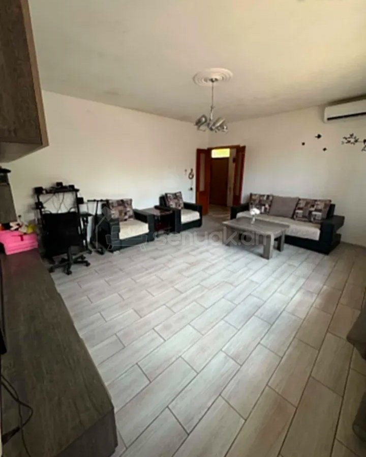 3 Սենյականոց Սեփական Տուն, 80քմ, Նորմալ Վիճակում, Կահավորված