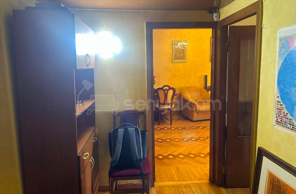 3 Սենյականոց Բնակարան, 77քմ, 4/9 հարկ, Նորմալ Վիճակում, Կահավորված