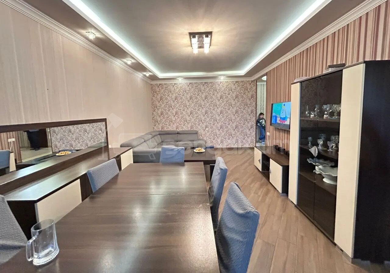 4 Սենյականոց Բնակարան, 80քմ, 5/9 հարկ, Կապիտալ Վերանորոգված