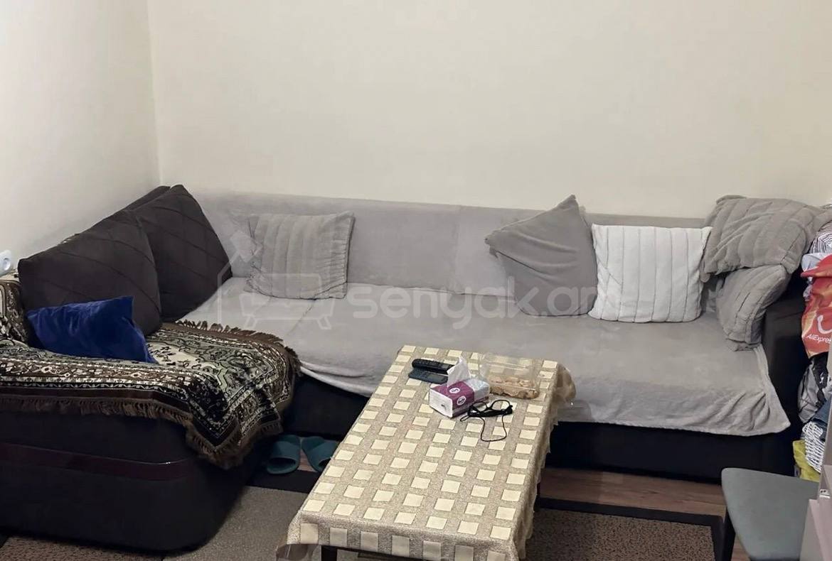 2 Սենյականոց Բնակարան Քարե Շենքում, 50քմ, 1/5 հարկ, Կոսմետիկ Վերանորոգված