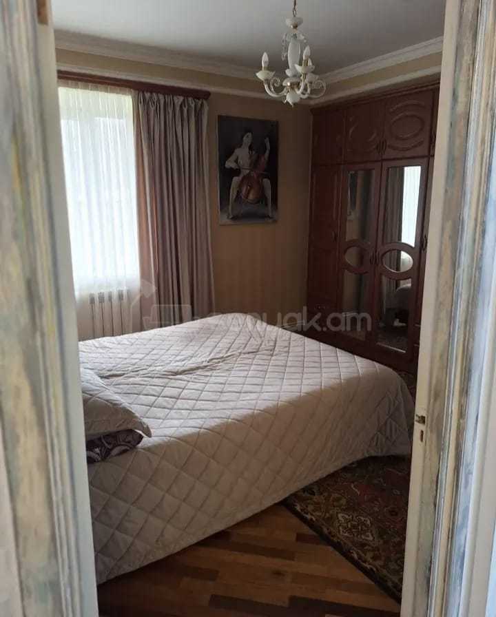 4 Սենյականոց Բնակարան, 87քմ, 5/9 հարկ, Նորմալ Վիճակում