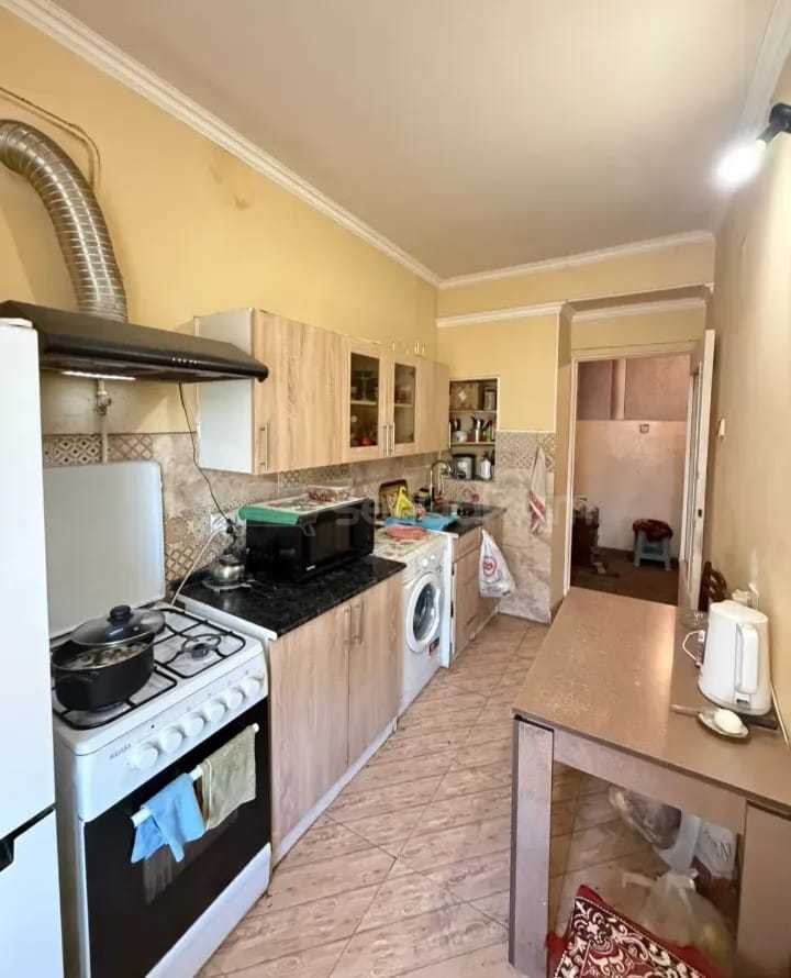 3 Սենյականոց Բնակարան, 70քմ, 2/9 հարկ, Պետական Վիճակում