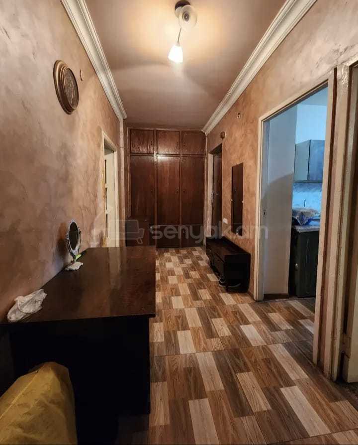 4 Սենյականոց Բնակարան, 80քմ, 6/9 հարկ, Նորմալ Վիճակում