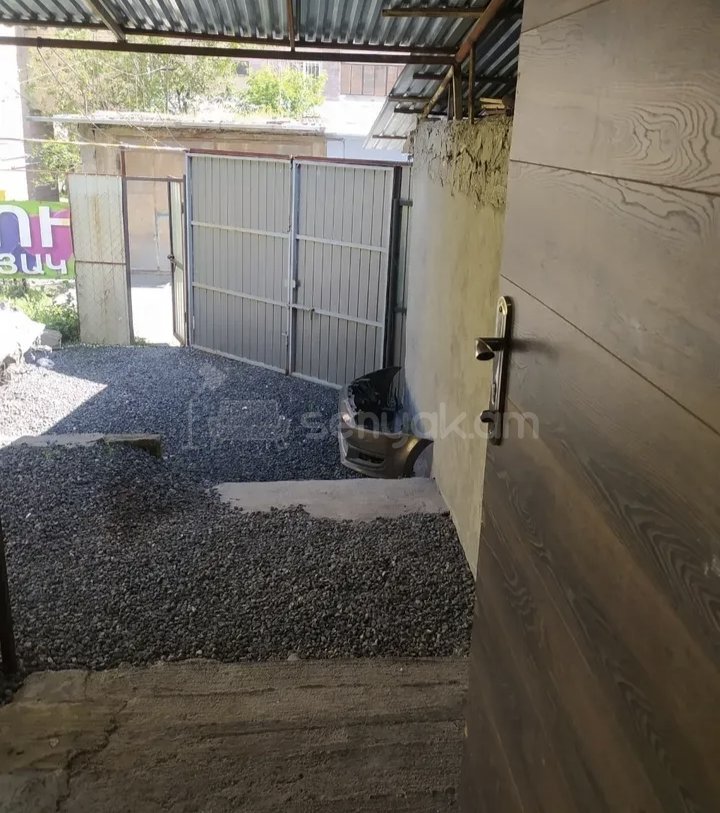 2 Սենյականոց Բնակարան, 56քմ, 1/9 հարկ, Կապիտալ Վերանորոգված, Կահավորված, Արևկող