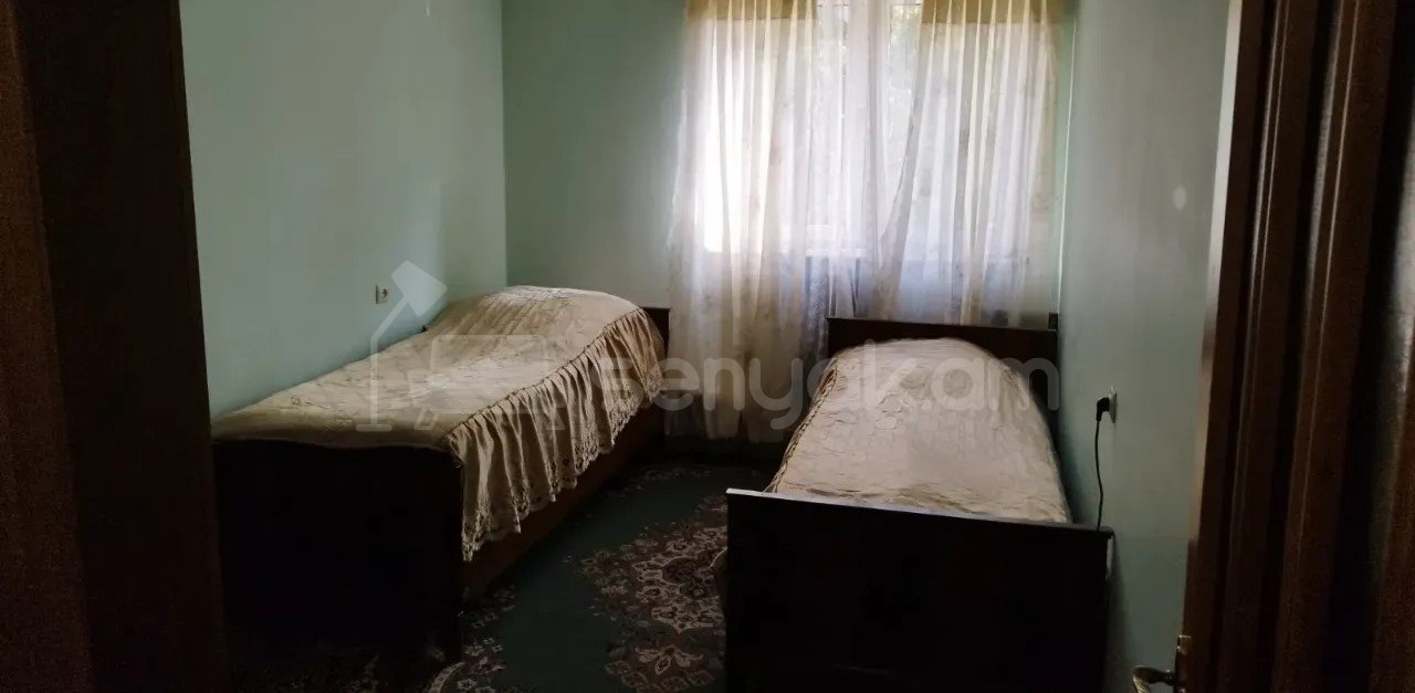 2 Սենյականոց Բնակարան, 65քմ, 2/4 հարկ, Կոսմետիկ Վերանորոգված