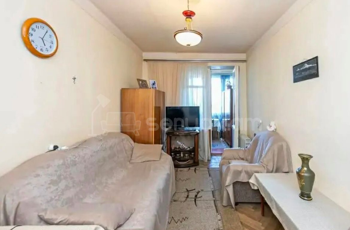 2 Սենյականոց Բնակարան Քարե Շենքում, 45քմ, 4/5 հարկ, Կոսմետիկ Վերանորոգված