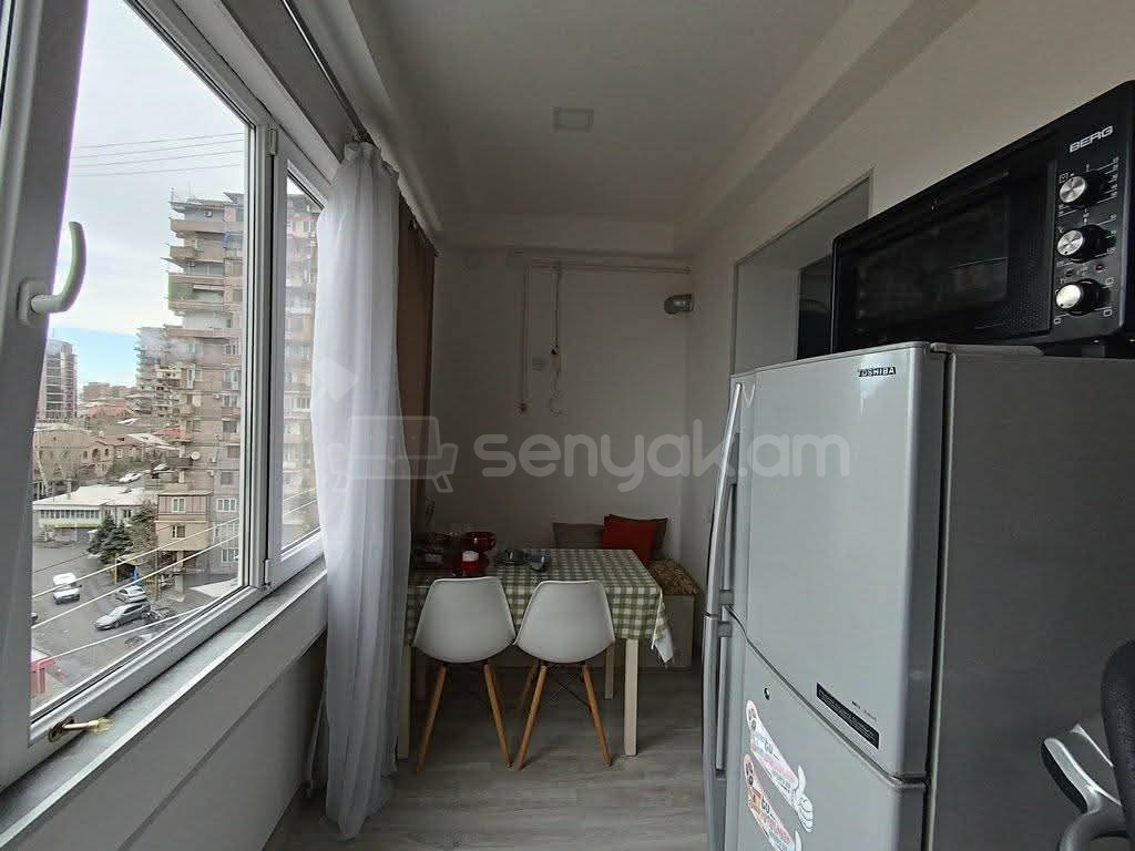 4 Սենյականոց Բնակարան, 91քմ, 8/9 հարկ, Կոսմետիկ Վերանորոգված