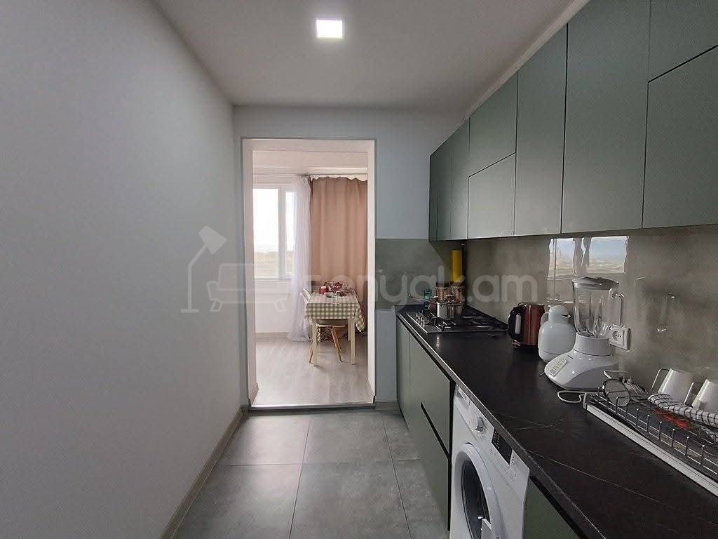 4 Սենյականոց Բնակարան, 91քմ, 8/9 հարկ, Կոսմետիկ Վերանորոգված