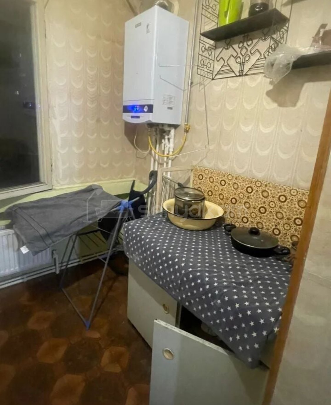 3 Սենյականոց Բնակարան, 78քմ, 4/9 հարկ, Պետական Վիճակում, Կահավորված