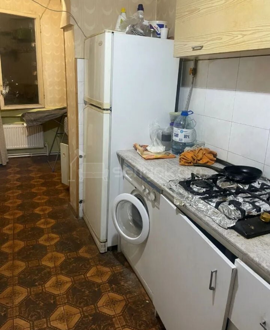 3 Սենյականոց Բնակարան, 78քմ, 4/9 հարկ, Պետական Վիճակում, Կահավորված