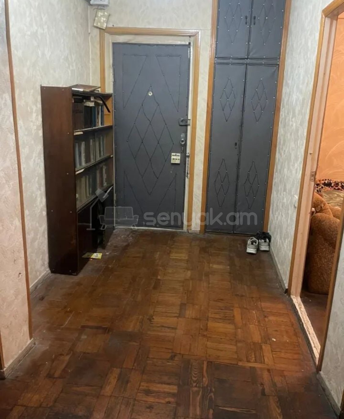 3 Սենյականոց Բնակարան, 78քմ, 4/9 հարկ, Պետական Վիճակում, Կահավորված