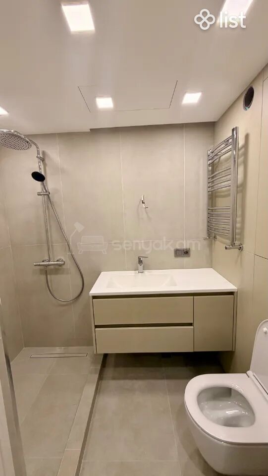 2 Սենյականոց Բնակարան, 43քմ, 5/10 հարկ, Կապիտալ Վերանորոգված