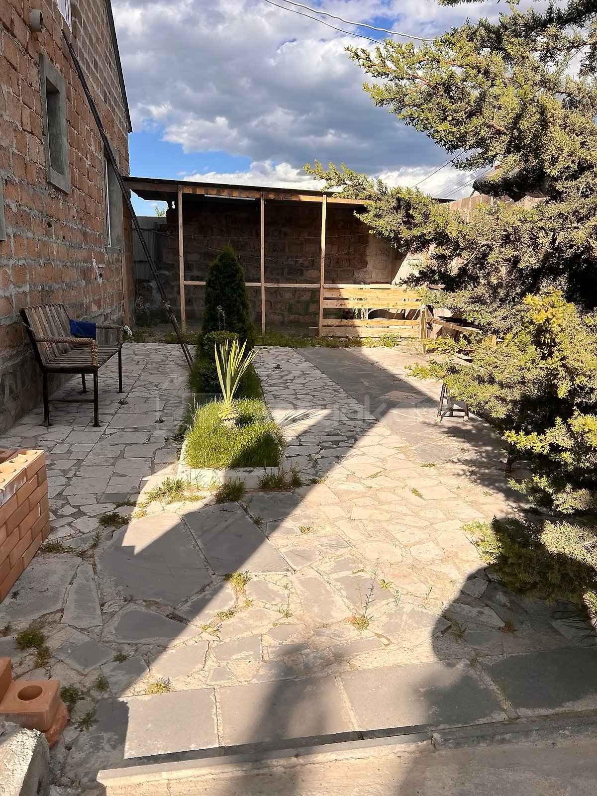 5 Սենյականոց Սեփական Տուն, 140քմ, Նորմալ Վիճակում