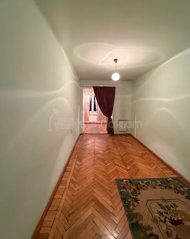 2 Սենյականոց Բնակարան Քարե Շենքում, 54քմ, 5/5 հարկ, Կոսմետիկ Վերանորոգված