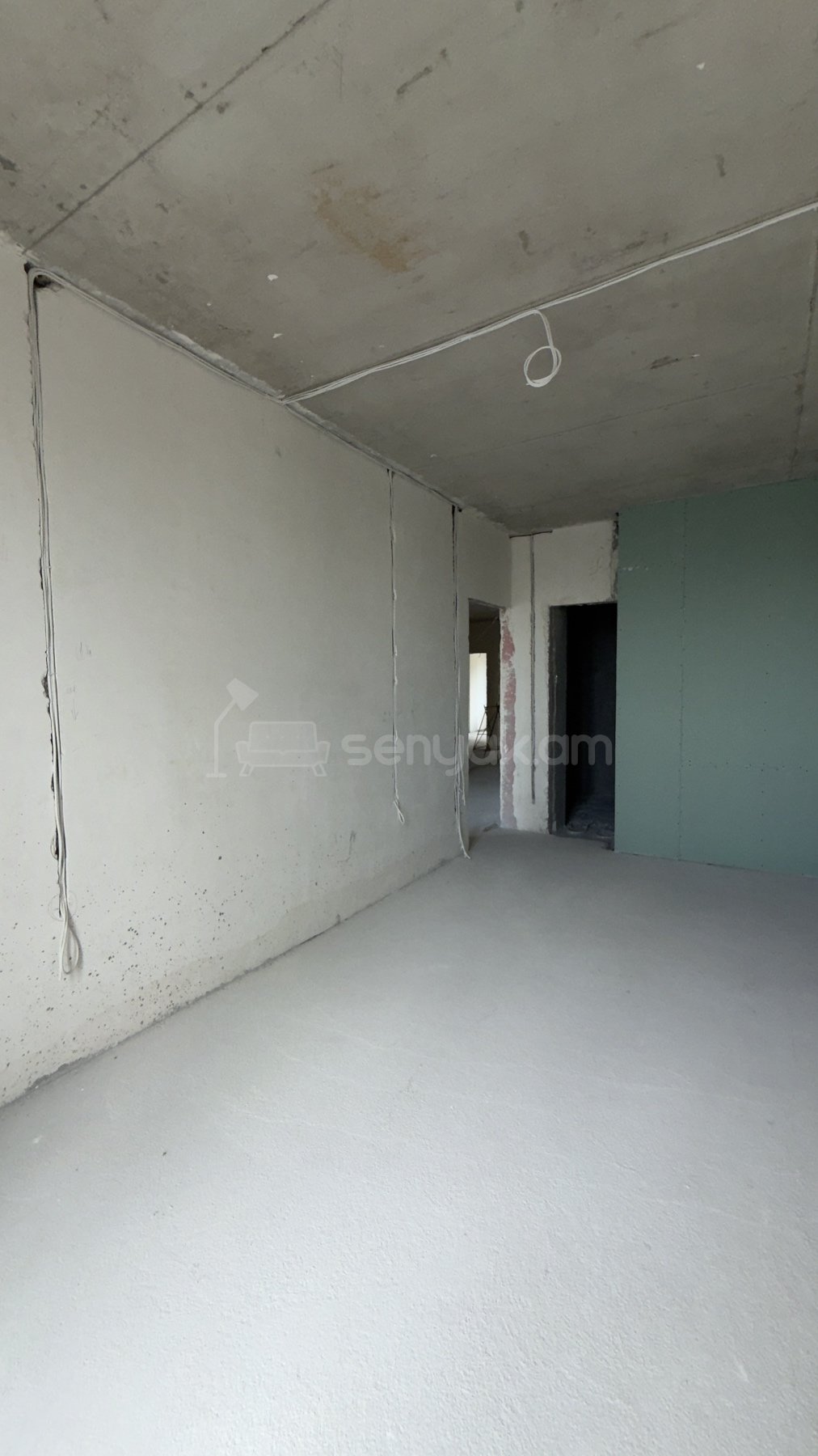 4 Սենյականոց Բնակարան Նորակառույցում, 135քմ, 6/7 հարկ, Զրոյական Վիճակում