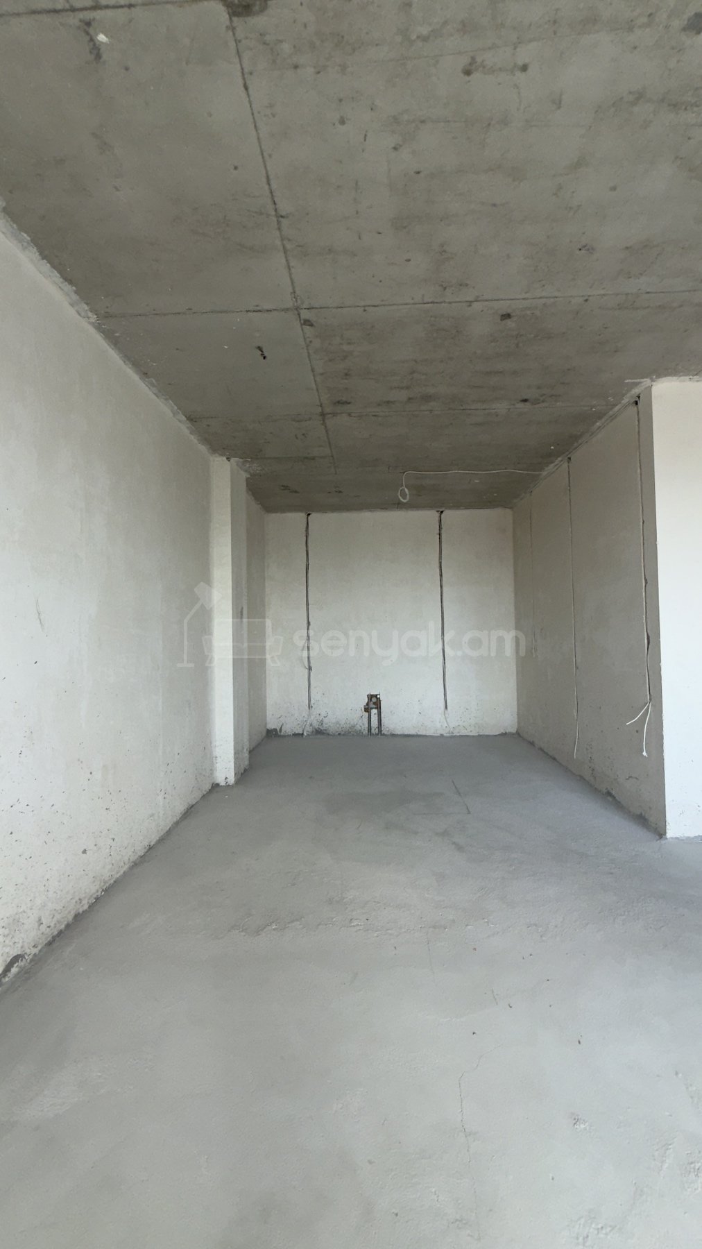 4 Սենյականոց Բնակարան Նորակառույցում, 135քմ, 6/7 հարկ, Զրոյական Վիճակում