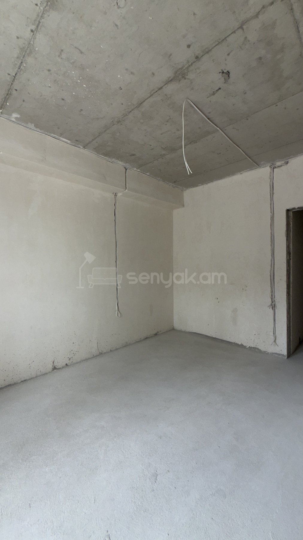 4 Սենյականոց Բնակարան Նորակառույցում, 135քմ, 6/7 հարկ, Զրոյական Վիճակում