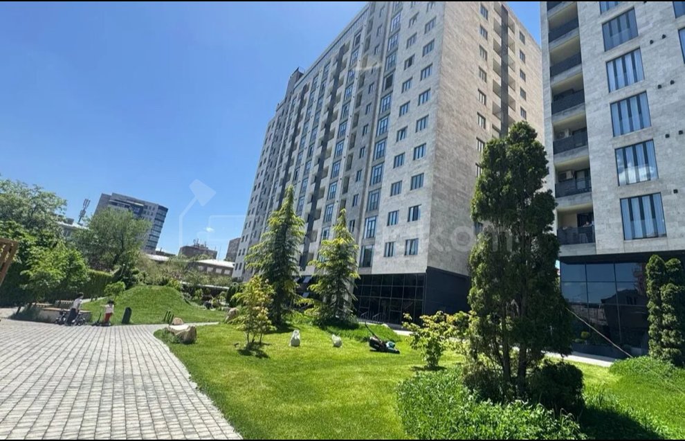 2 Սենյականոց Բնակարան Նորակառույցում, 72քմ, 8/13 հարկ, Զրոյական Վիճակում