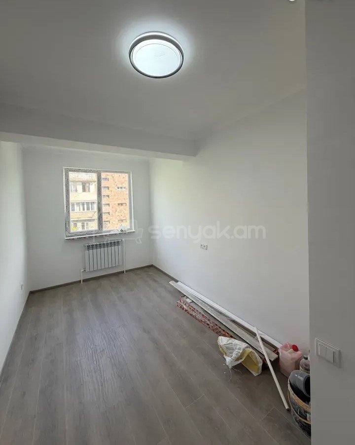 2 Սենյականոց Բնակարան Քարե Շենքում, 41քմ, 4/5 հարկ, Կապիտալ Վերանորոգված