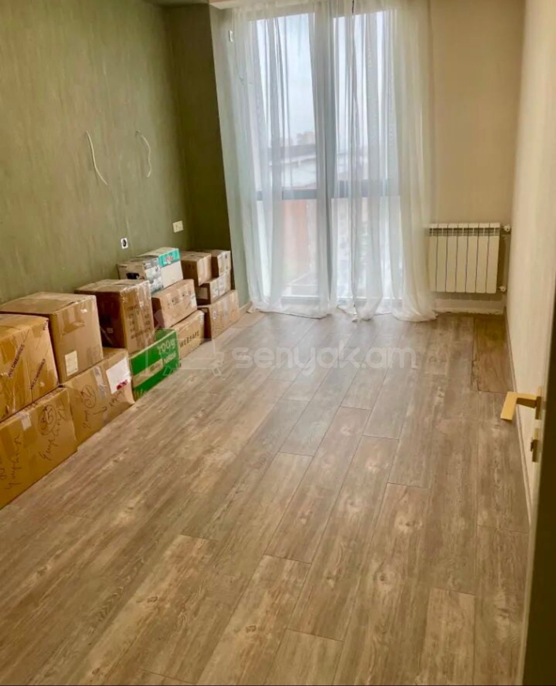 4 Սենյականոց Բնակարան Նորակառույցում, 105քմ, 10/18 հարկ, Դիզայներական Վերանորոգված