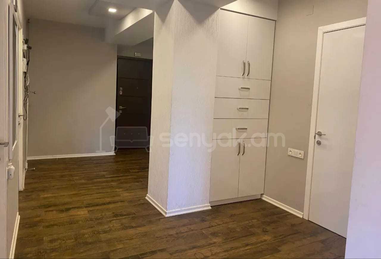 3 Սենյականոց Բնակարան, 85քմ, 4/14 հարկ, Կապիտալ Վերանորոգված