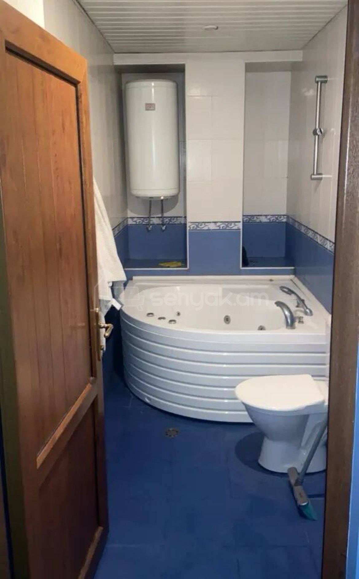 2 Սենյականոց Բնակարան, 50քմ, 6/9 հարկ, Կապիտալ Վերանորոգված, Կահավորված
