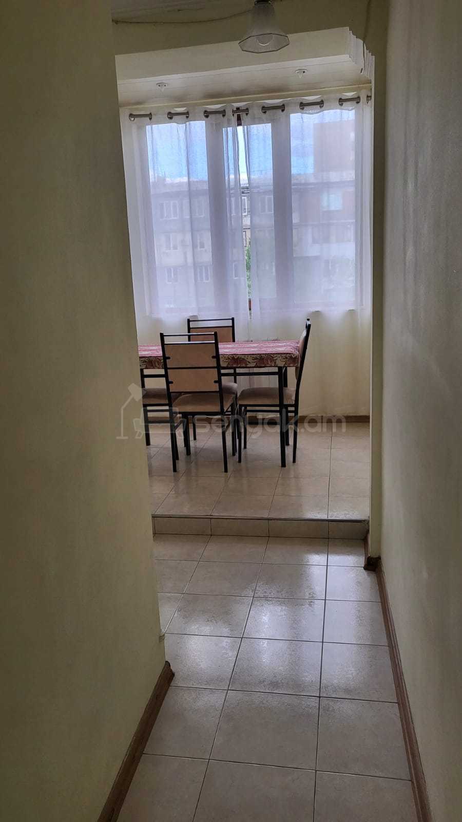 2 Սենյականոց Բնակարան Քարե Շենքում, 78քմ, 5/5 հարկ, Կապիտալ Վերանորոգված, Կահավորված, Արևկող