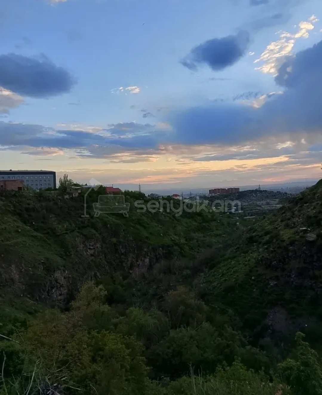 Բնակելի Նշանակության Հողատարածք, 1680քմ, Խմելու Ջրով, Էլեկտրականությամբ, Ցանկապատված