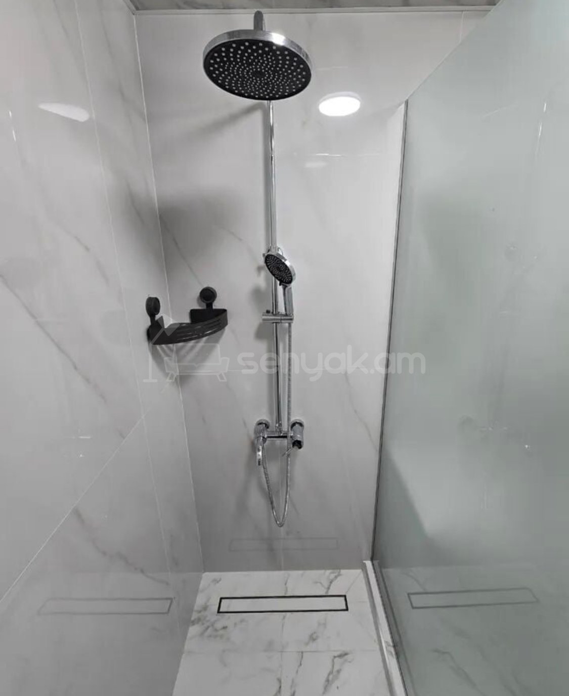 3 Սենյականոց Բնակարան Քարե Շենքում, 87քմ, 1/5 հարկ, Կապիտալ Վերանորոգված, Կահավորված