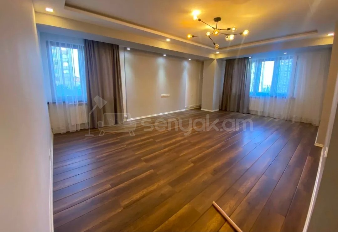 3 Սենյականոց Բնակարան, 85քմ, 4/15 հարկ, Կապիտալ Վերանորոգված