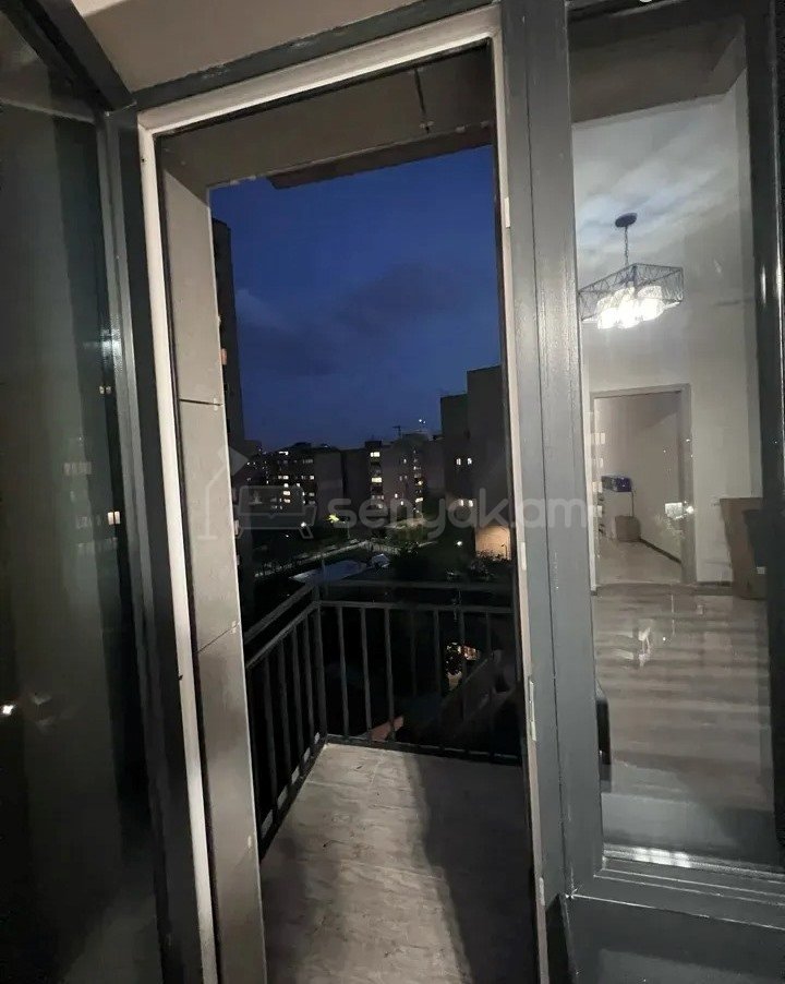 3 Սենյականոց Բնակարան Նորակառույցում, 65քմ, 5/12 հարկ, Կապիտալ Վերանորոգված
