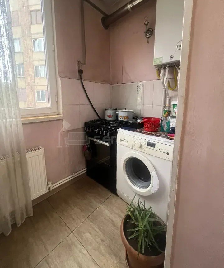2 Սենյականոց Բնակարան, 64քմ, 3/12 հարկ, Կապիտալ Վերանորոգված