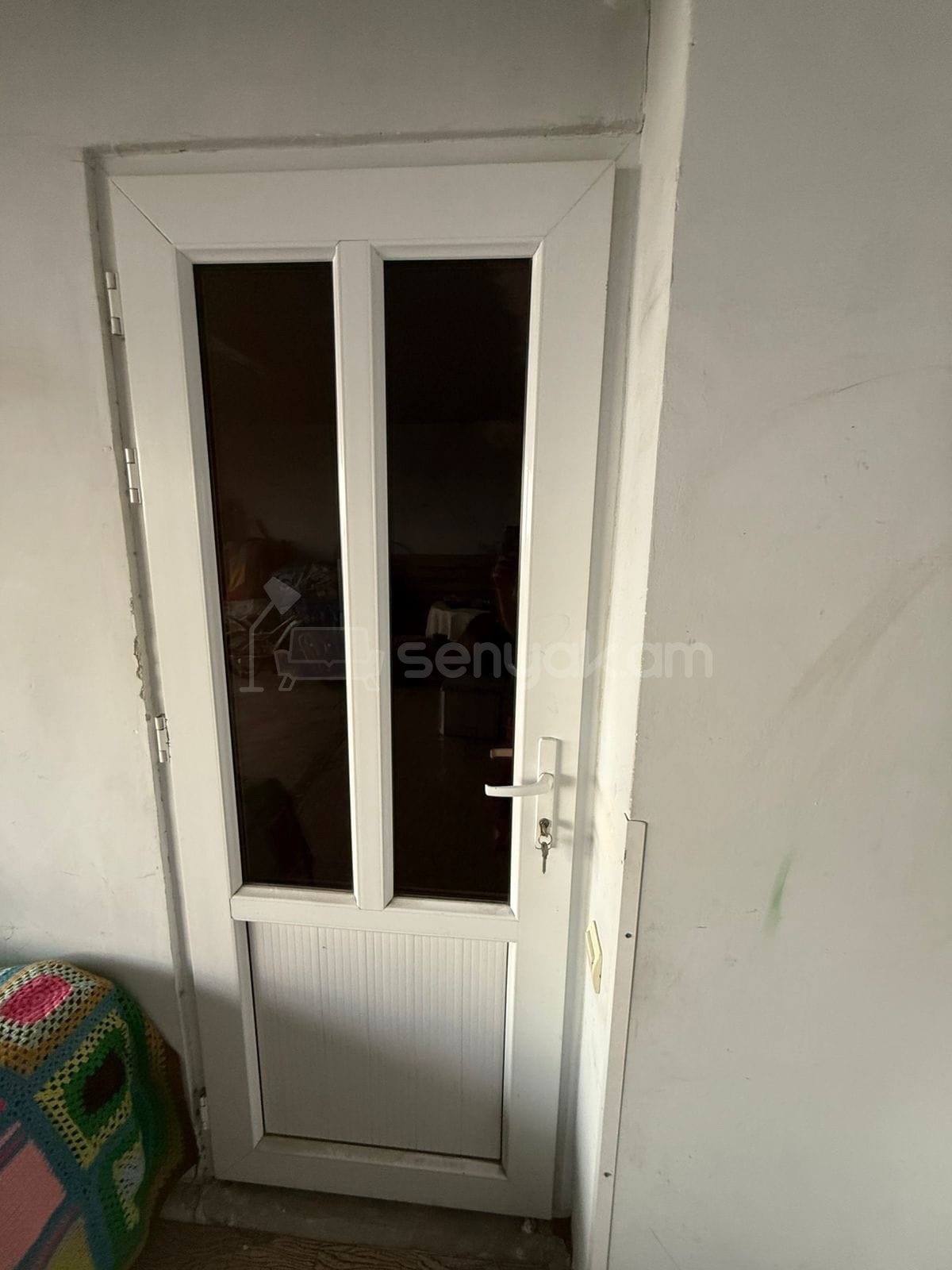 5 Սենյականոց Բնակարան Քարե Շենքում, 135քմ, 5/5 հարկ, Կոսմետիկ Վերանորոգված