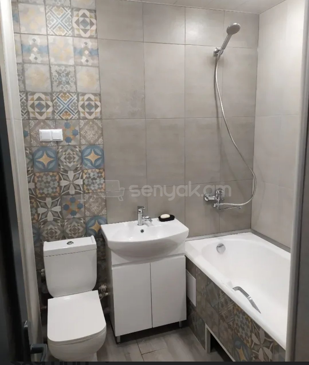 2 Սենյականոց Բնակարան, 46քմ, 3/9 հարկ, Կապիտալ Վերանորոգված