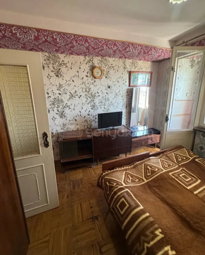 3 Սենյականոց Բնակարան, 90քմ, 4/14 հարկ, Նորմալ Վիճակում, Կահավորված