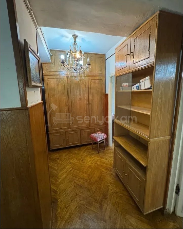 3 Սենյականոց Բնակարան, 90քմ, 4/14 հարկ, Նորմալ Վիճակում, Կահավորված