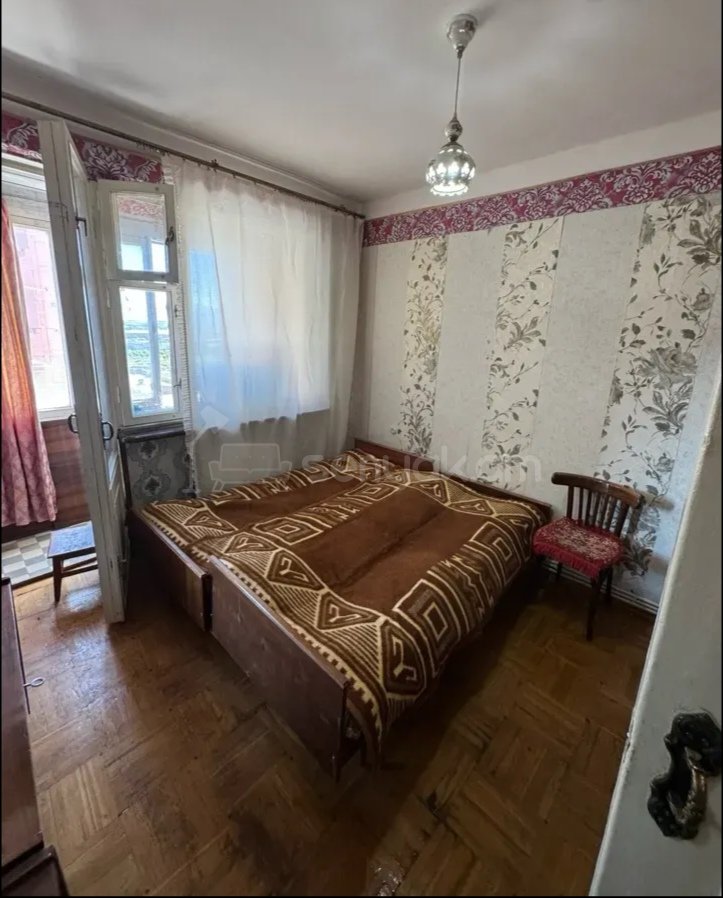 3 Սենյականոց Բնակարան, 90քմ, 4/14 հարկ, Նորմալ Վիճակում, Կահավորված