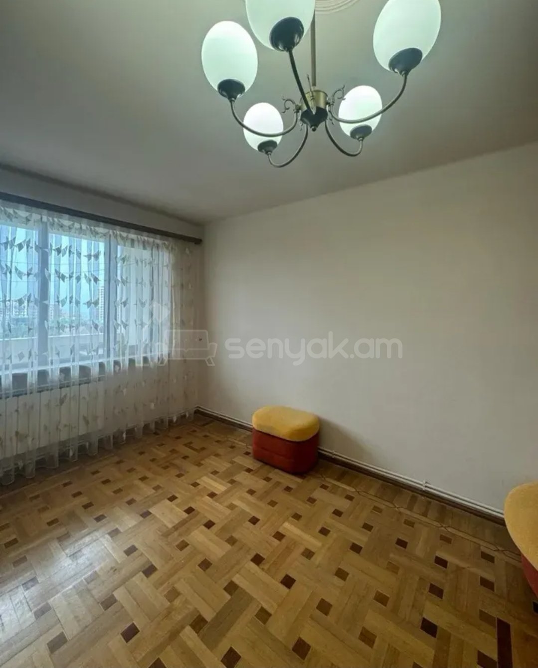 3 Սենյականոց Բնակարան, 85քմ, 5/9 հարկ, Նորմալ Վիճակում