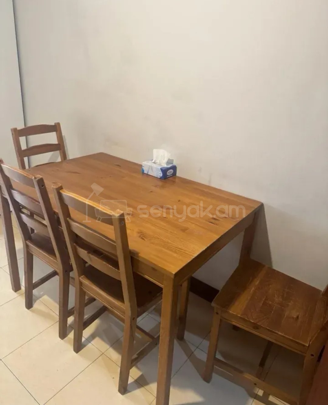 3 Սենյականոց Բնակարան, 85քմ, 5/9 հարկ, Նորմալ Վիճակում