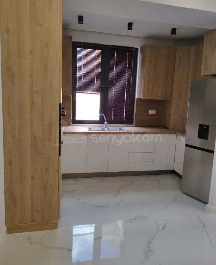3 Սենյականոց Բնակարան Նորակառույցում, 80քմ, 10/14 հարկ, Դիզայներական Վերանորոգված
