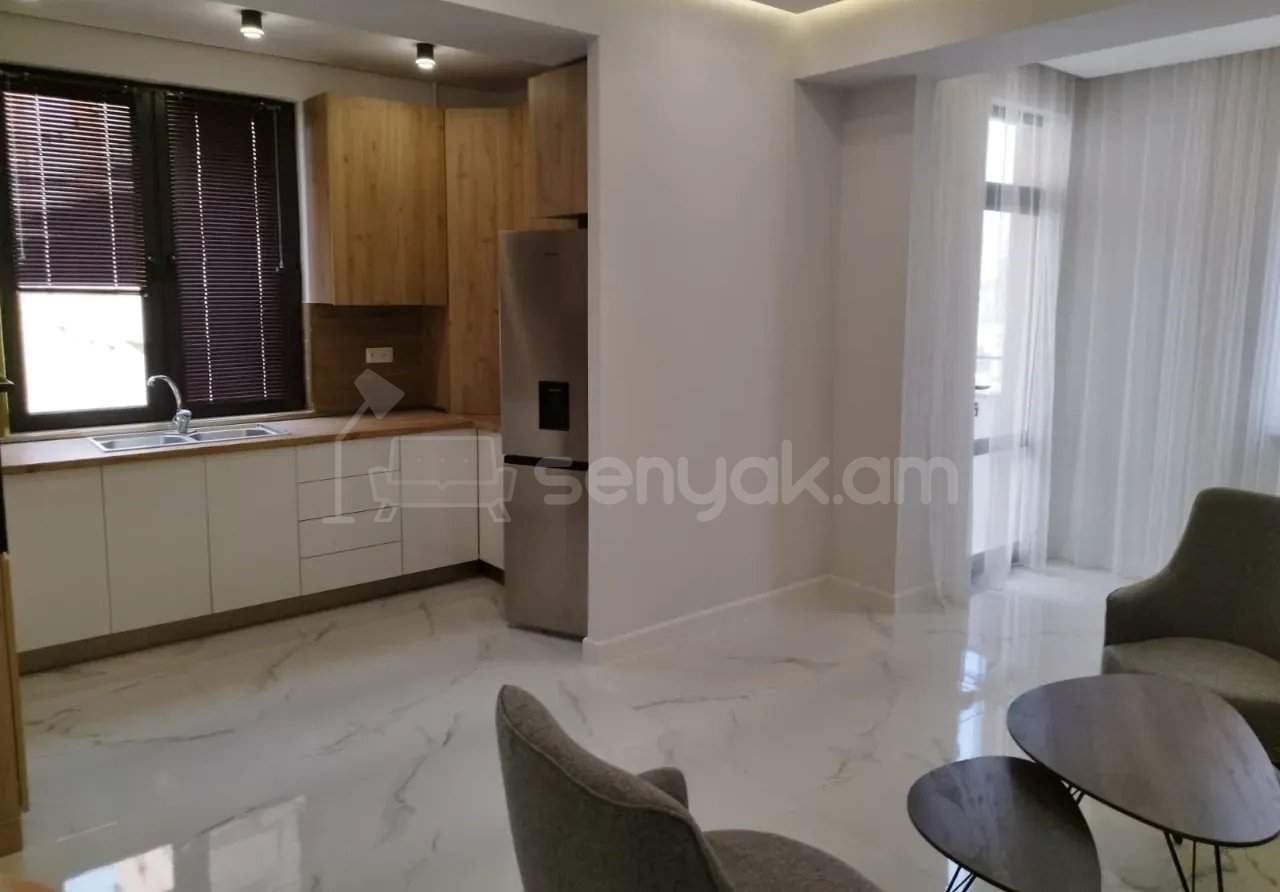 3 Սենյականոց Բնակարան Նորակառույցում, 80քմ, 10/14 հարկ, Դիզայներական Վերանորոգված