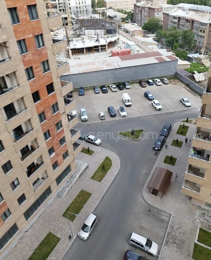 3 Սենյականոց Բնակարան Նորակառույցում, 80քմ, 10/14 հարկ, Դիզայներական Վերանորոգված