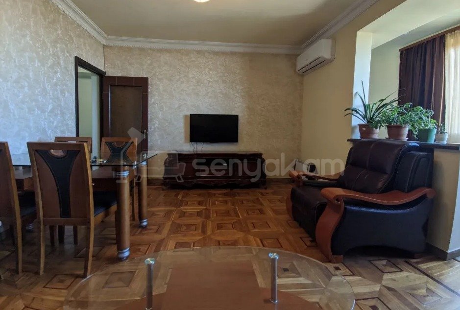 3 Սենյականոց Բնակարան, 91քմ, 14/16 հարկ, Նորմալ Վիճակում