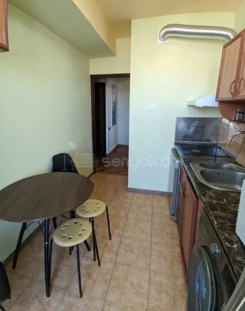 3 Սենյականոց Բնակարան, 91քմ, 14/16 հարկ, Նորմալ Վիճակում